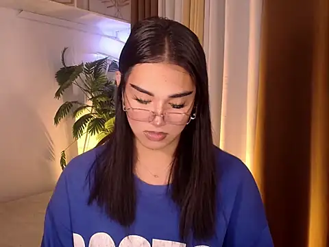 magnificent_kitana Webcamshow