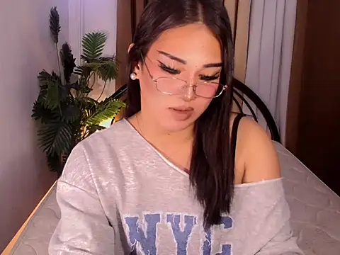 magnificent_kitana Show Webcam