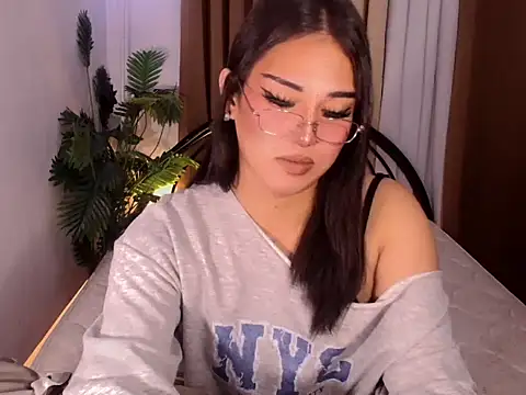 magnificent_kitana Pertunjukan Webcam