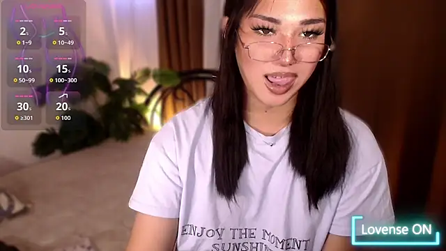 magnificent_kitana Webcam Show