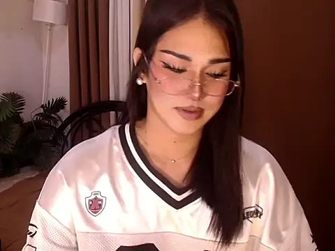magnificent_kitana webkamerás műsora