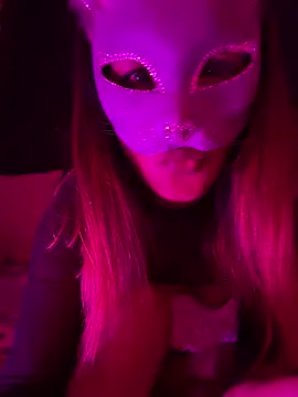MiNniE_666 webkamerás műsora