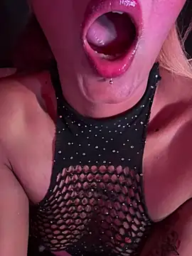 Virgo_666__n Webbikameraesitys