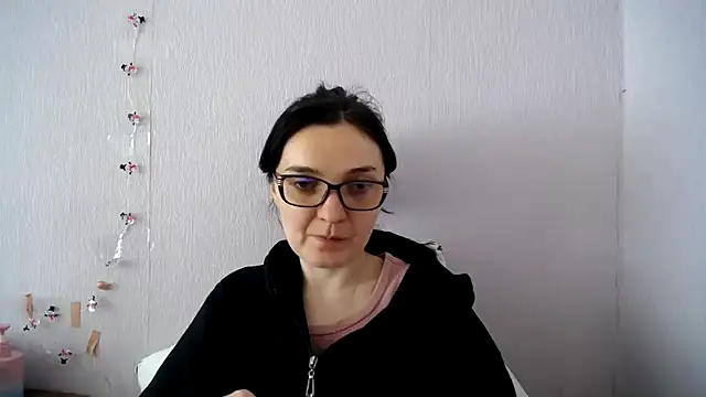 Shiny_gine: онлайн-секс-чат