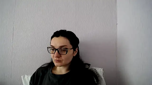 Shiny_gine – live chatrum