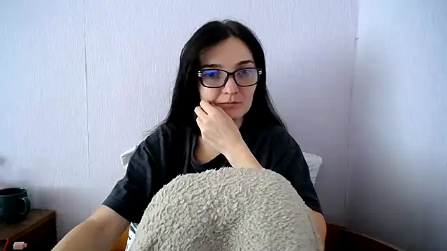 Shiny_gine's Live XXX Chat