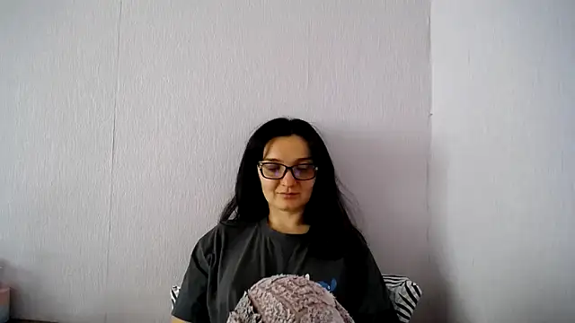 Shiny_gine's Live XXX Chat