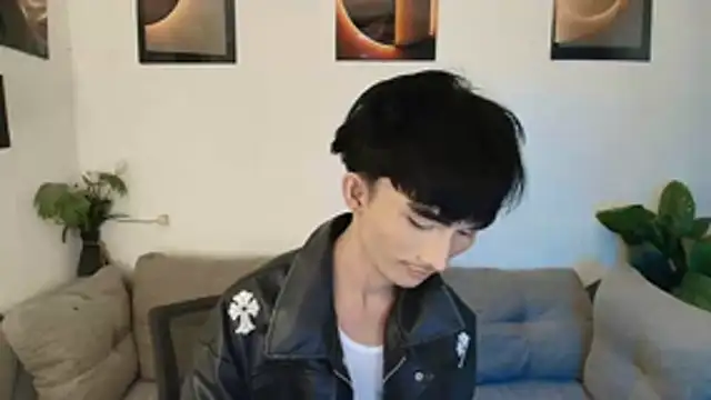 twink_pinoy Show in webcam