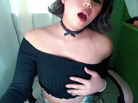 GodisAWomenxxx Webcam-Show