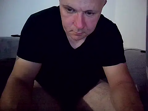 DaDDyLoVeSu83 Webcam show