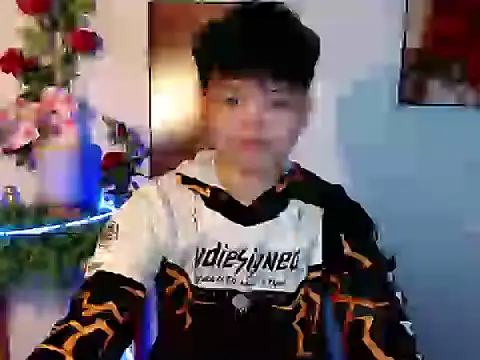 Rain_cum Pertunjukan Webcam