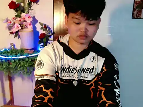 Rain_cum Adlı Modelin Web Kamerası Şovu