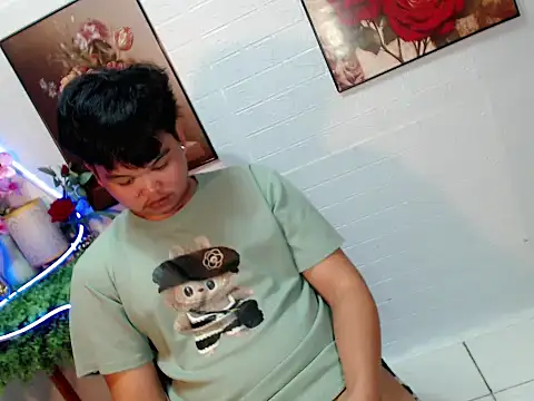 Rain_cum Webcamshow