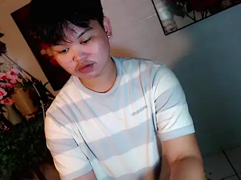 Rain_cum 在線直播表演