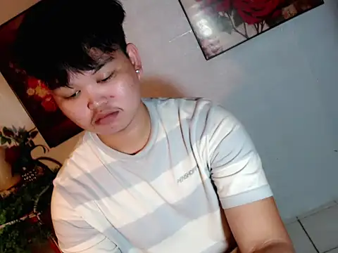 Rain_cum 网络视讯表演