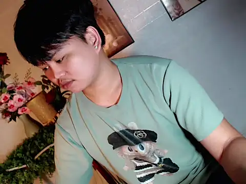 Rain_cum Pertunjukan Webcam