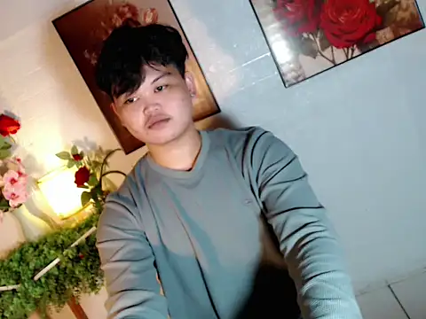 Rain_cum Show Webcam