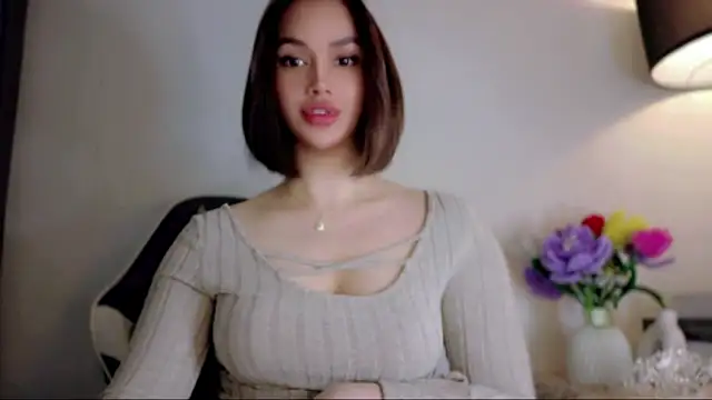 Anna_HollyDoll Adlı Modelin Web Kamerası Şovu