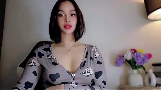 Anna_HollyDoll 网络视讯表演