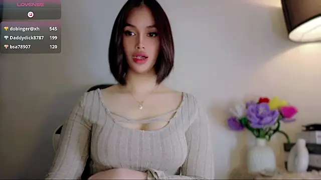 Anna_HollyDoll webcam show