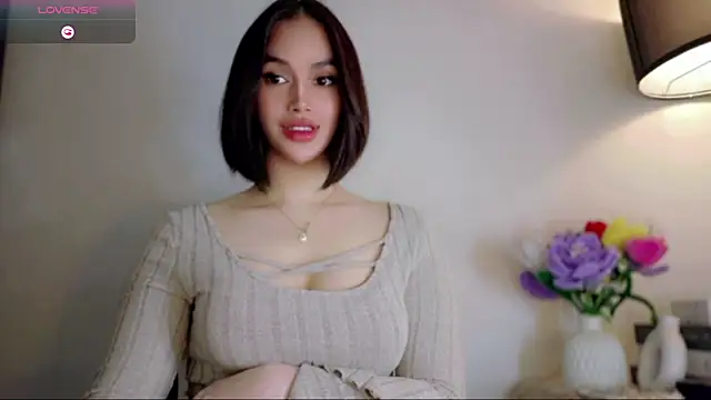 Anna_HollyDoll webcam show