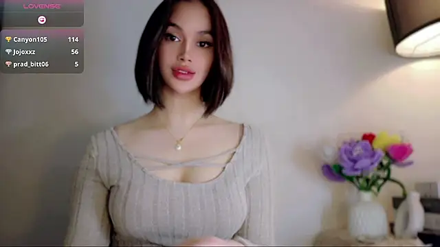 Show de Anna_HollyDoll na webcam