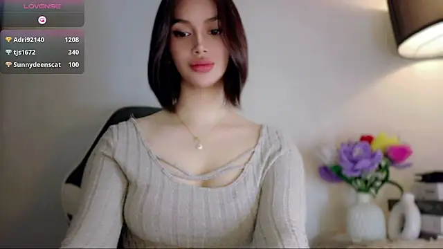 Anna_HollyDoll webcam show