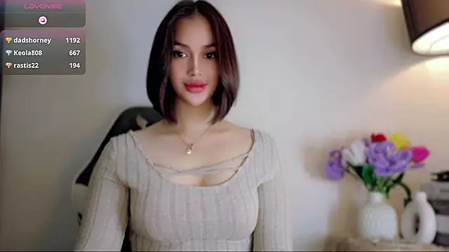 Anna_HollyDoll Webcamshow