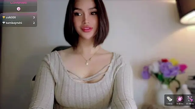 הופעת וובקאם של Anna_HollyDoll