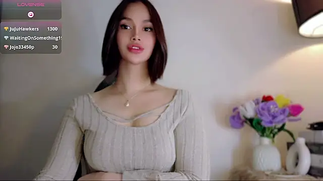 הופעת וובקאם של Anna_HollyDoll