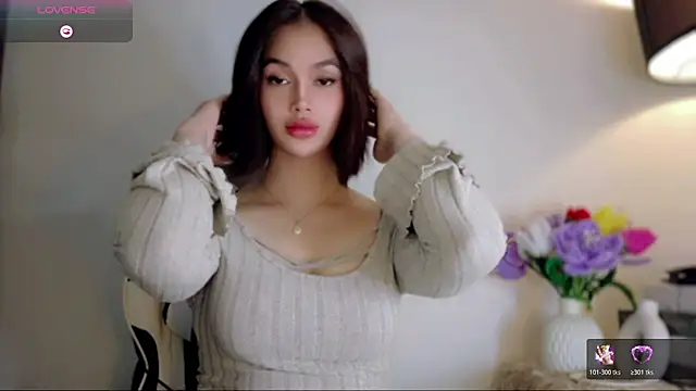 הופעת וובקאם של Anna_HollyDoll