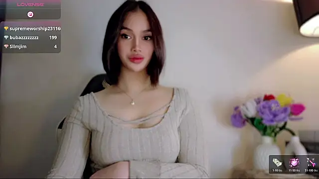 Anna_HollyDoll webkamerás műsora