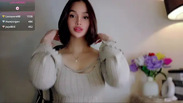 Anna_HollyDoll webcam show