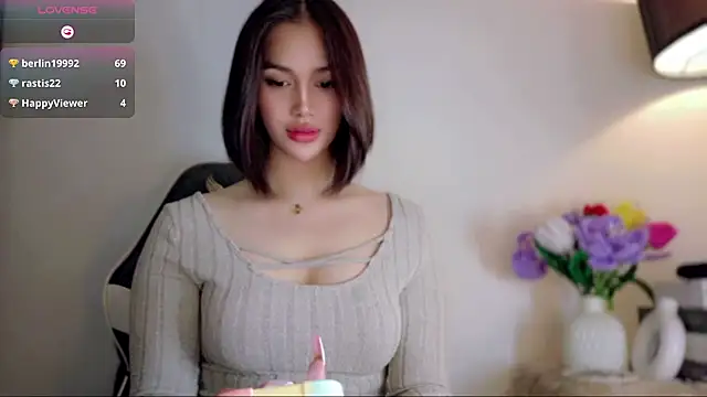 Anna_HollyDoll webkamerás műsora