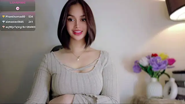 Anna_HollyDoll Pertunjukan Webcam