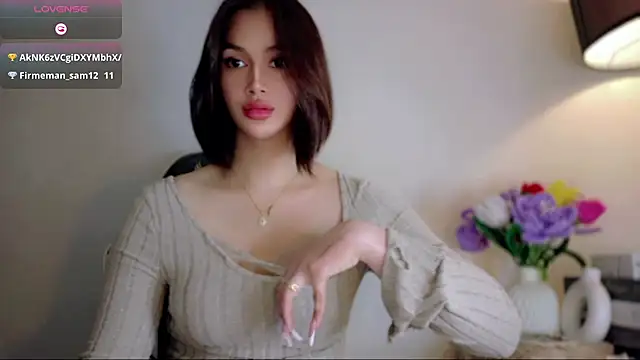 Anna_HollyDolln Webbikameraesitys