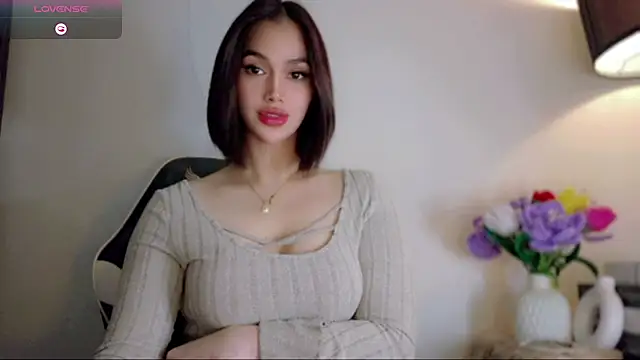 הופעת וובקאם של Anna_HollyDoll