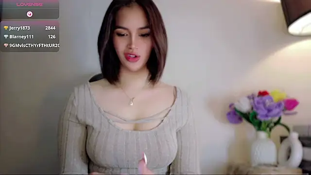 Anna_HollyDoll Show Webcam