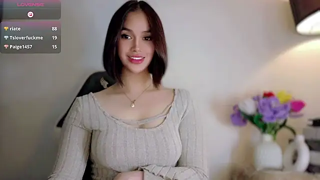 Anna_HollyDoll Webcam Show