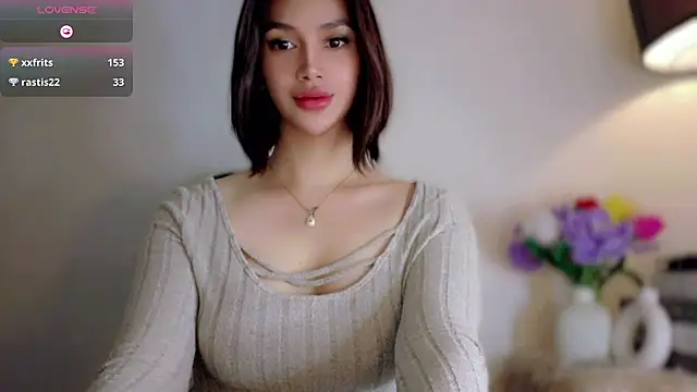 Anna_HollyDoll webcam show