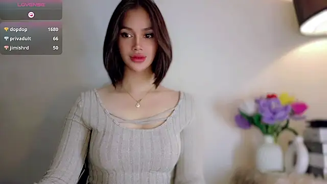 Anna_HollyDoll 网络视讯表演