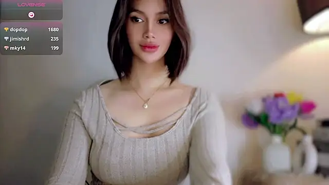 Anna_HollyDoll Pertunjukan Webcam