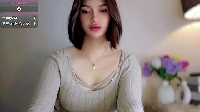Show de Anna_HollyDoll na webcam