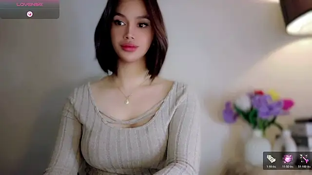 Anna_HollyDolln Webbikameraesitys