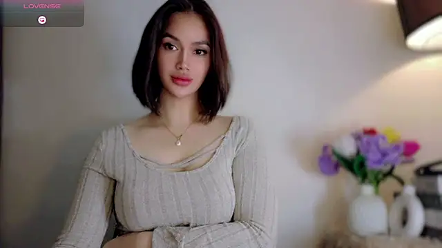 Anna_HollyDoll webcam show