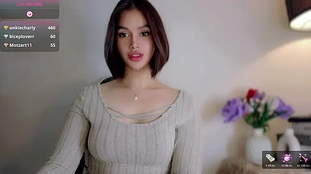 הופעת וובקאם של Anna_HollyDoll