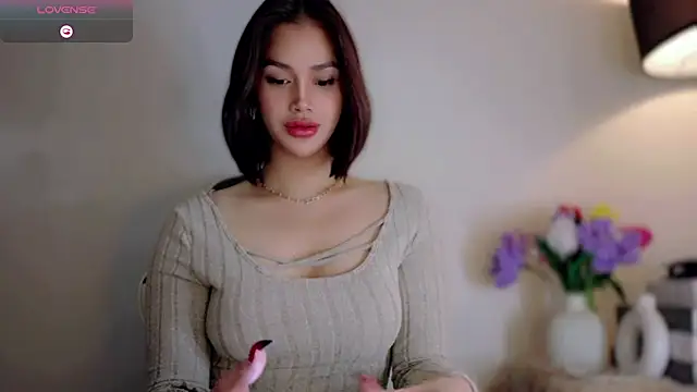 Anna_HollyDoll Pertunjukan Webcam
