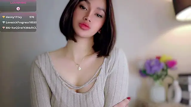 Cutee_Anna Pertunjukan Webcam