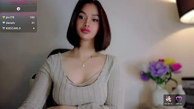 Cutee_Annan Webbikameraesitys