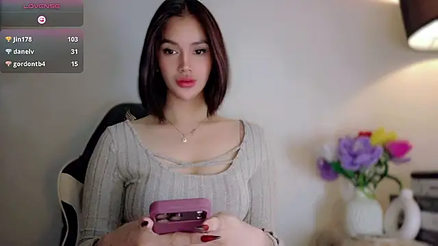 Cutee_Anna Show Webcam